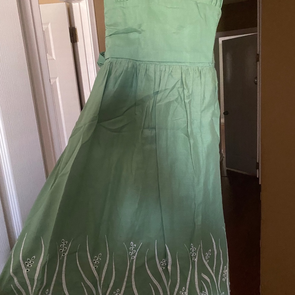 Green dress